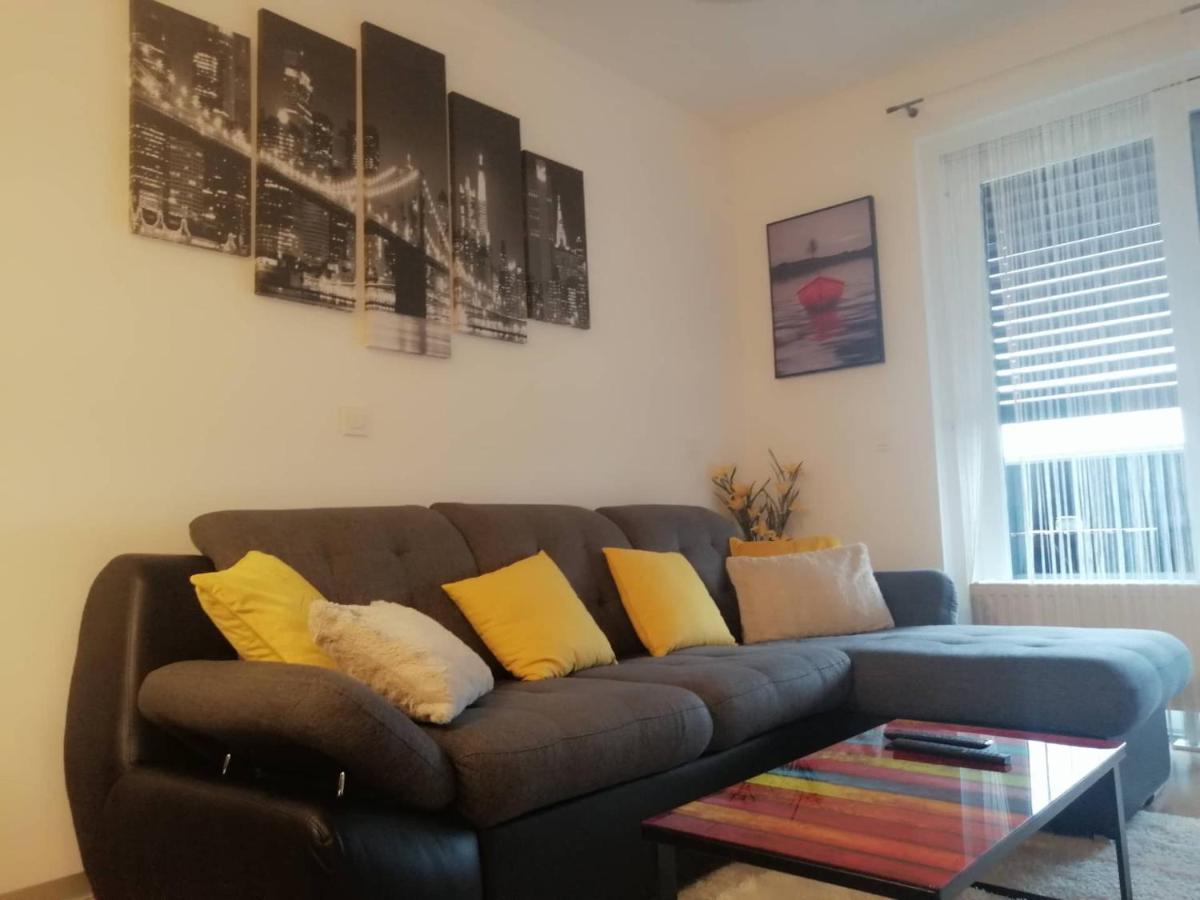 Ferienwohnung Apartman Natali*** Varaždin Exterior foto